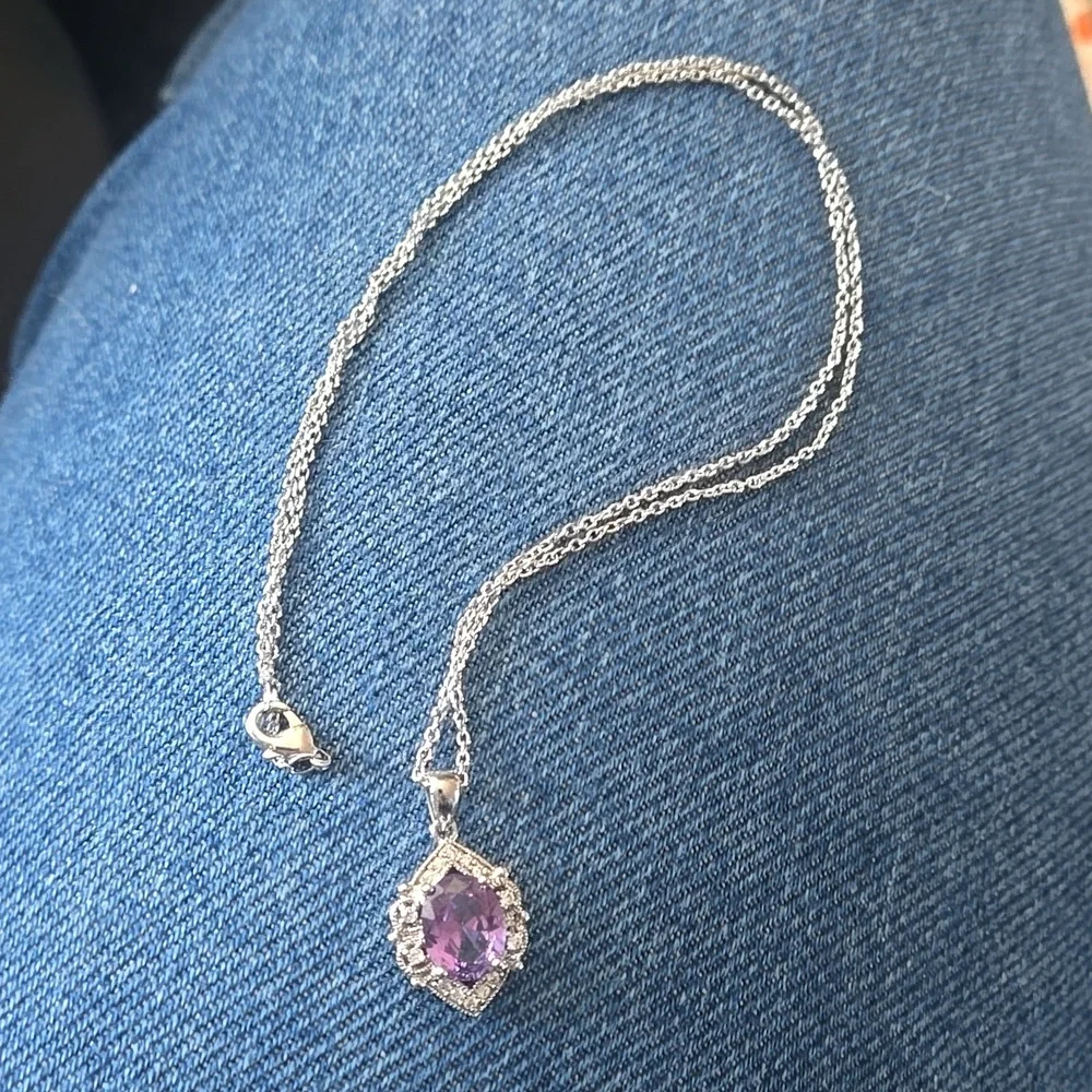 Necklace - Picture 3 of 3